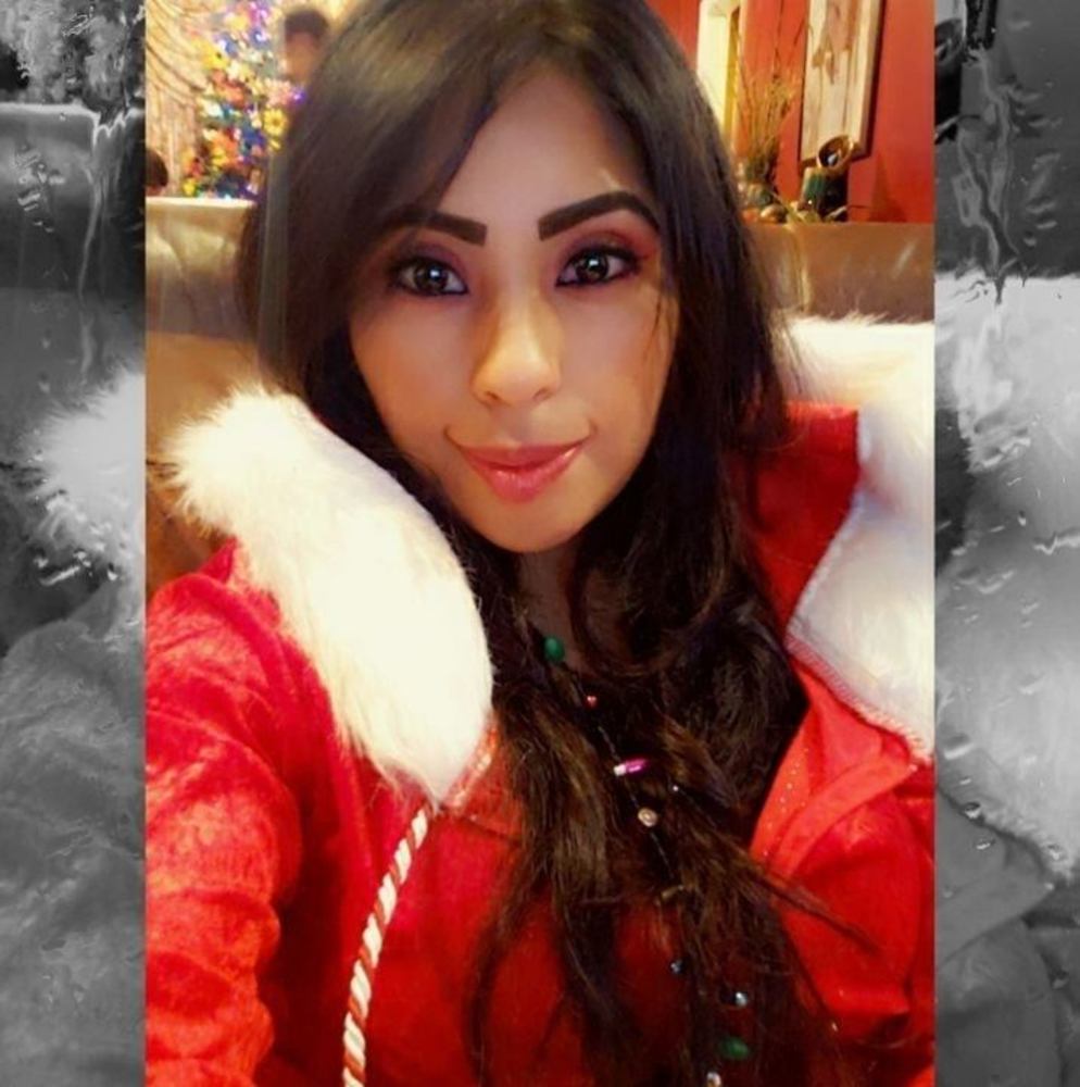 Meet your Posher, Elizabeth